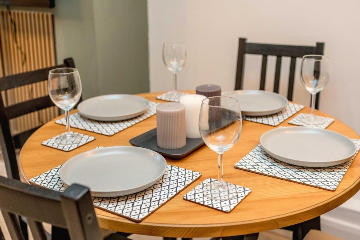 Stunning 1 Bed Luxury Garden Appartamento Londra