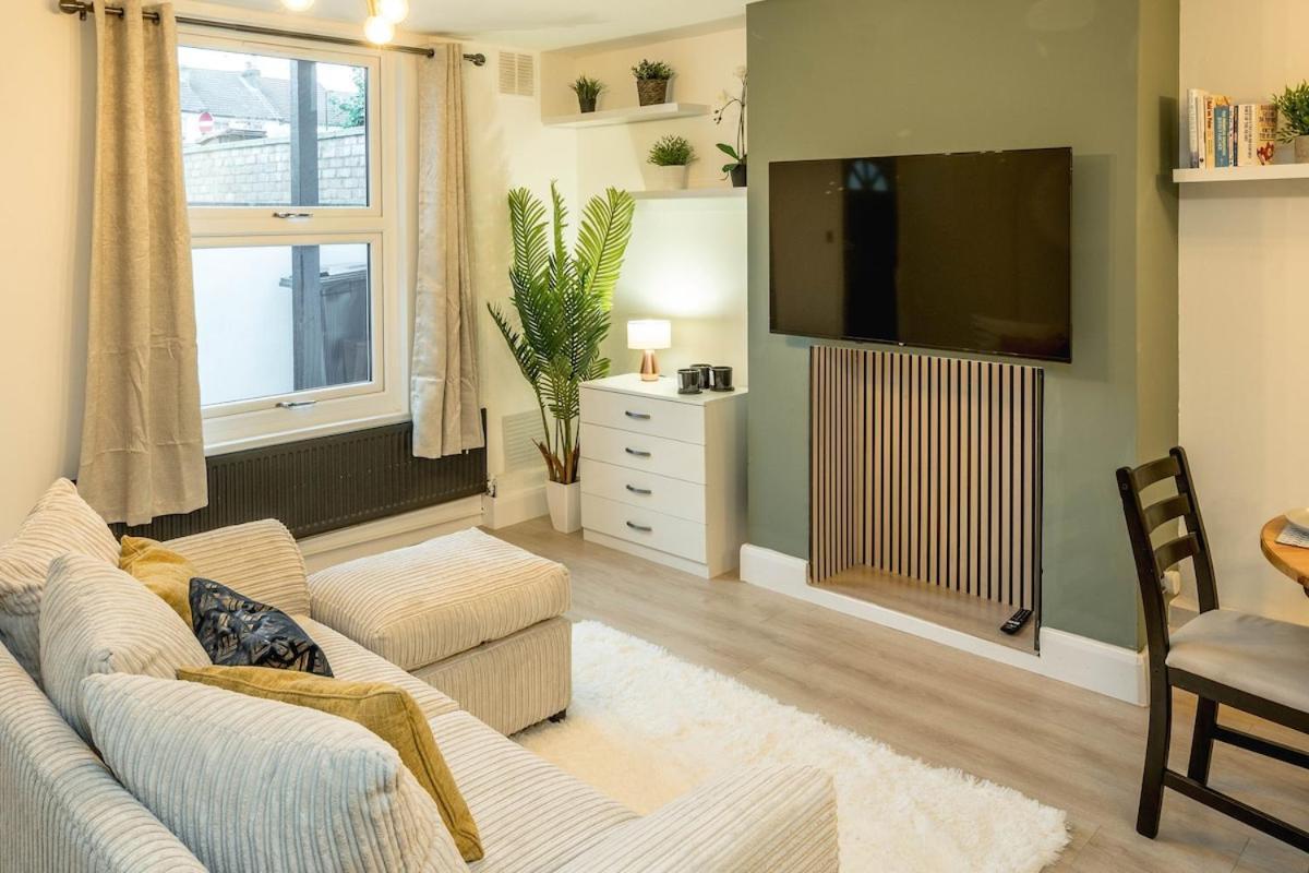 Appartamento Stunning 1 Bed Luxury Garden Londra
